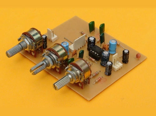 Construya un Preamplificador con Tonos (dos bandas)